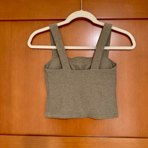 Vuori Elevation Square Neck Tank, Pistachio Heather XS - Picture 7 of 8